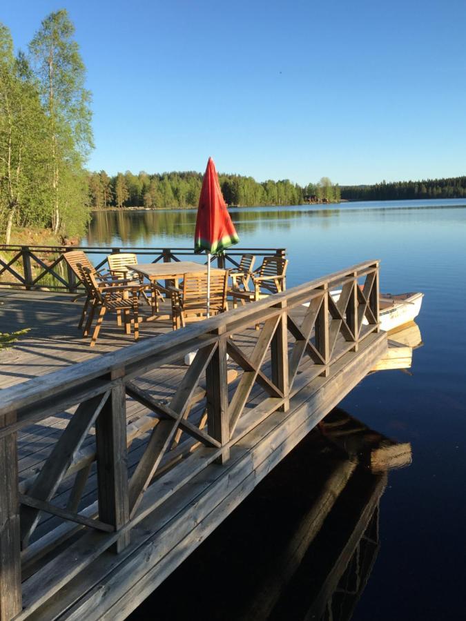 Historic Lakeside Villa - Ski, Boat, Relax In Nature Sunnansjo  Экстерьер фото