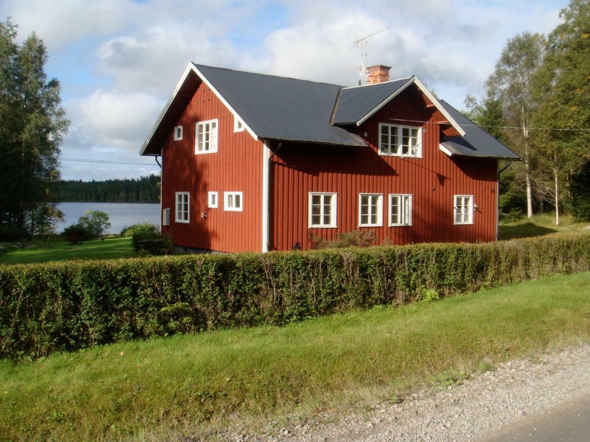 Historic Lakeside Villa - Ski, Boat, Relax In Nature Sunnansjo  Экстерьер фото